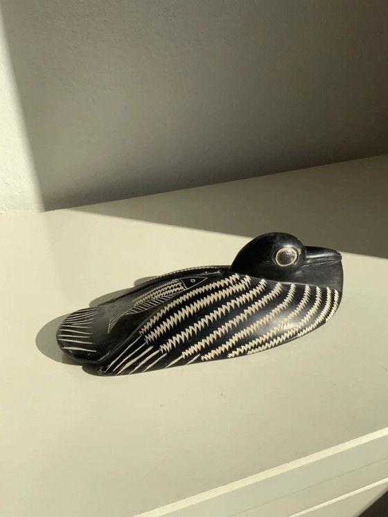 Image 1 of Inuit-Specksteinskulptur eines Seetauchers (Kanada)