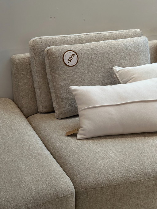 Italio modular sofa in soft fabric and perfect condition