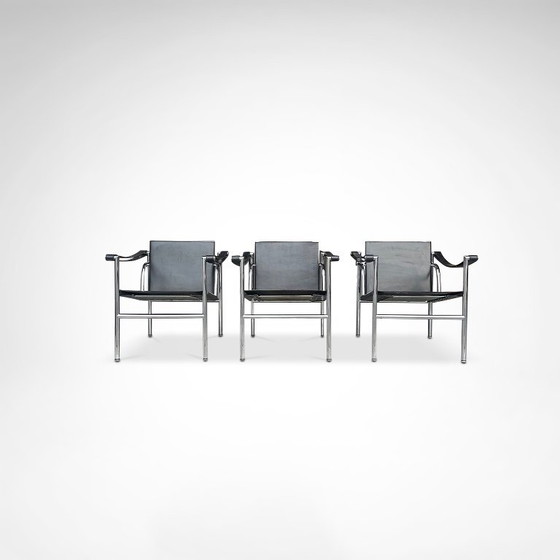 Image 1 of Poltrona vintage LC1 di Le Corbusier et al per Cassina, set di 3 pezzi