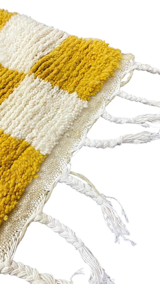 Image 1 of Handgemaakt Berber Tapijt – Modern Schaakpatroon (250x150 cm)