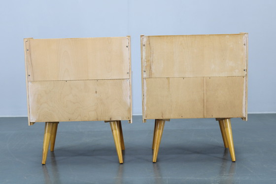 Image 1 of Pareja de mesitas de noche, década de 1960, Checoslovaquia