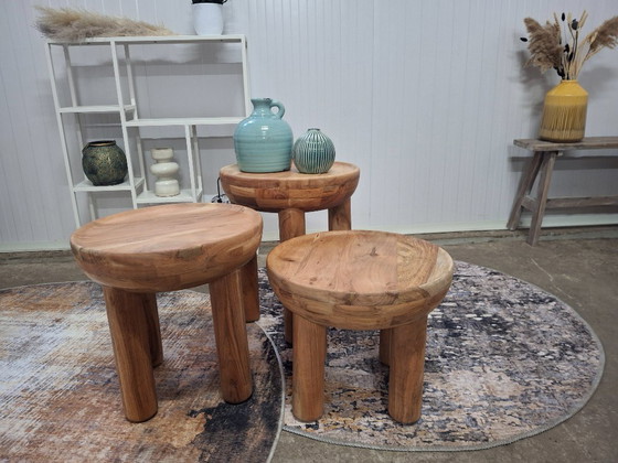 Image 1 of Set di 3 tavolini da caffè in legno massello di acacia, nuovi