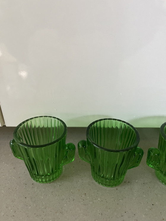 Image 1 of Set vijf cactusvormige shotglaasje groen 
