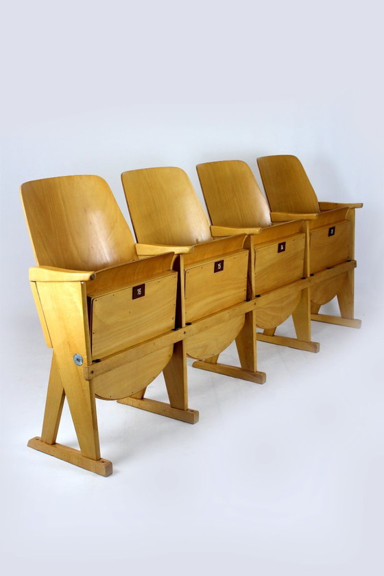 Fauteuils de cinéma vintage de Ton, années 1960, lot de 7 – Chaises pliantes, Wood (photo 7 of 18)