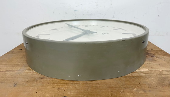Image 1 of Large Grey Industrial Factory Wall Clock from Pragotron, 1960s