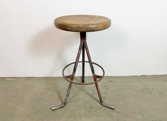Image 1 of Grauer Werkstatthocker im Industriestil, 1960er Jahre