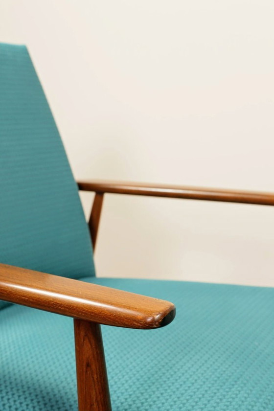 Image 1 of Scandinavian Lounge Chair Mid Century Design Turquoise Vintage Fabric