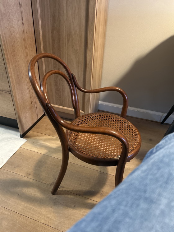 Image 1 of Antieke kinderstoel in legno curvato – Jacob & Josef Kohn Wien ca.1900 – Thonet stijl 
