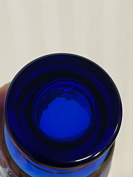 Image 1 of Rosolio-fles: 1 fles en 12 met zilver versierde glazen.