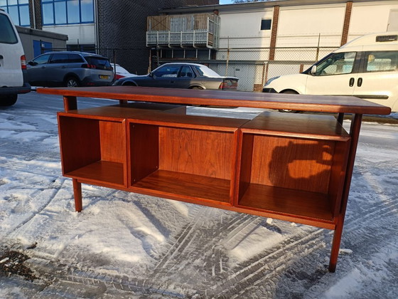 Image 1 of Scrivania Kai Kristiansen in teak vintage classica