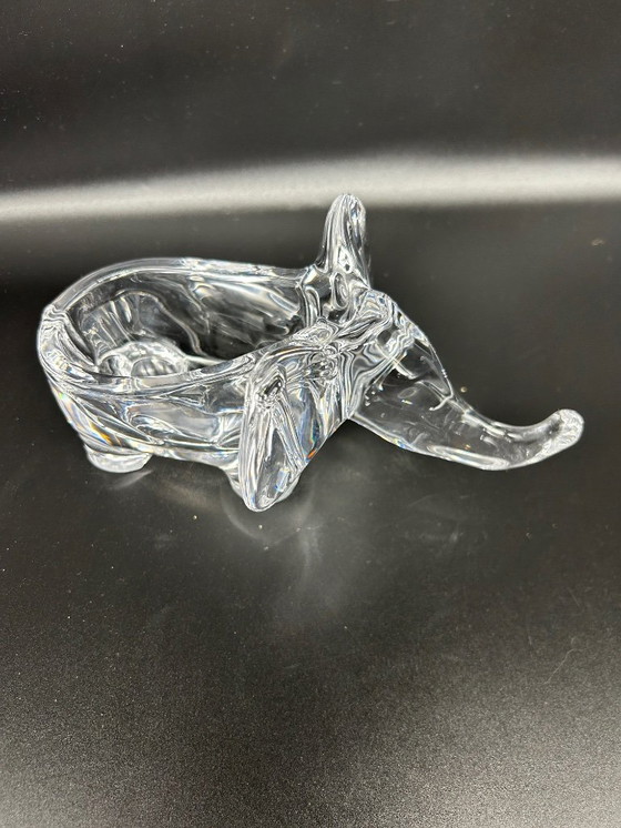 Image 1 of Grande portaoggetti in cristallo a forma di elefante