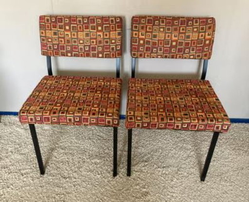 Striking Retro Chairs. Designer is Martin Visser.