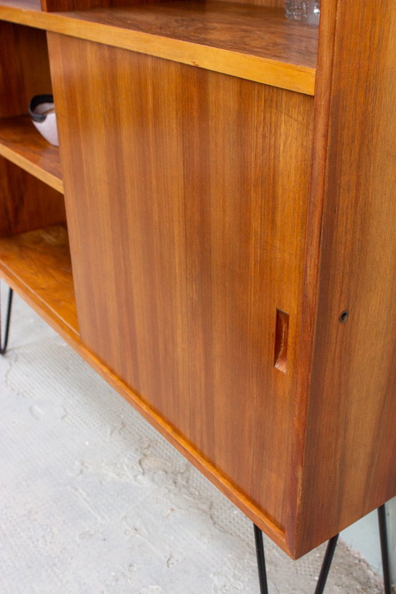 Image 1 of Buffet haut vintage, commode style années 60