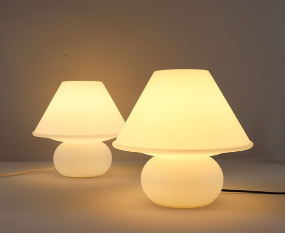 Image 1 of Juego de 2 lámparas seta, vidrio opalino, cristalería Limburg, Alemania, años 70