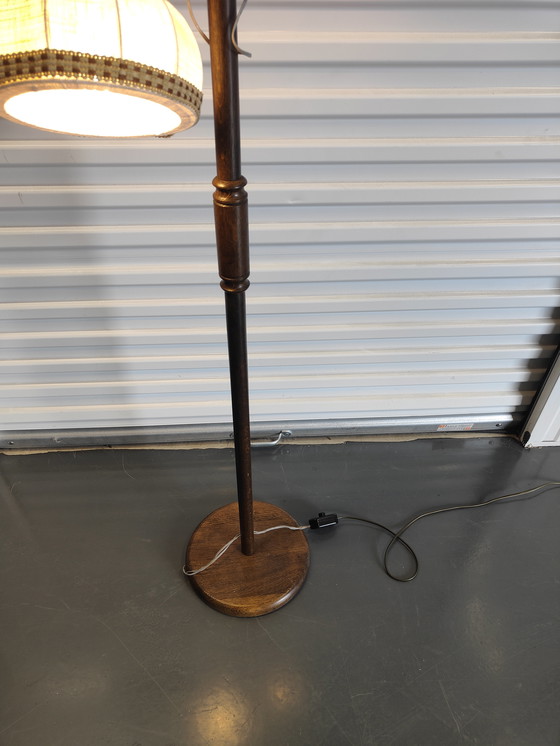 Image 1 of Lampada da terra in legno vintage tipo Steinhauer