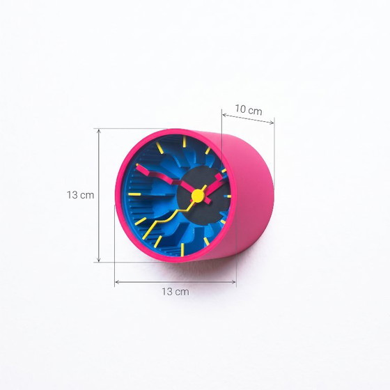 Retro Wall Clock "Time Warp" Clock | CMYK Edition | Mid-Century Y2K Space Age Boho – Space Age Panels, Other (photo 4 of 5)