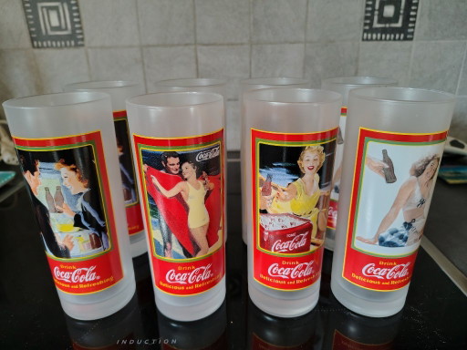 Set di 8 bicchieri vintage Coca-Cola pin-up