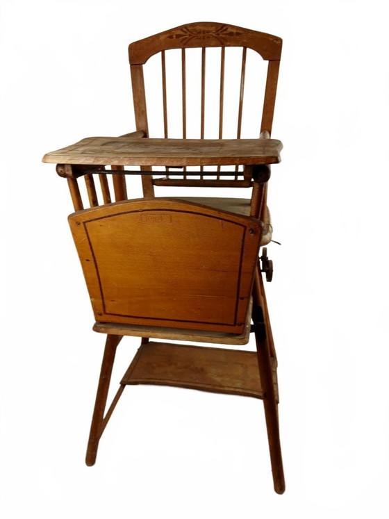 Image 1 of Chaise haute ancienne en bois de la marque Torck