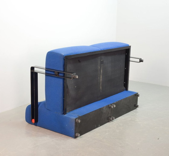 Image 1 of Holländisches Design Artifort Himmelblau 'Transformation' Zweisitziges Sofa Modell 952 von Hans de Wit, 1980er Jahre.