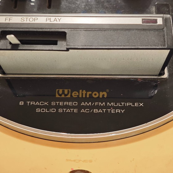 Image 1 of Radio vintage Weltron Space Ball 2001 a 8 tracce con Bluetooth