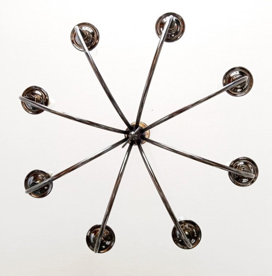Image 1 of Vintage kroonluchter met 8 armen van zilver en goudkleurig metaal