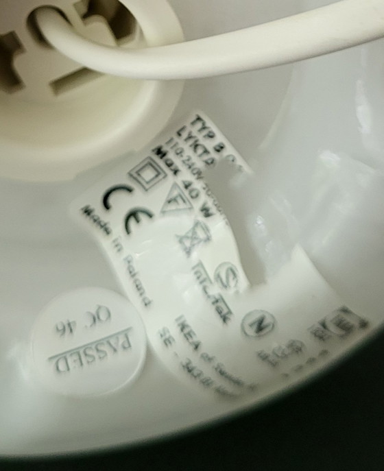 Image 1 of Lampe de table vintage Ikea Lykta blanche