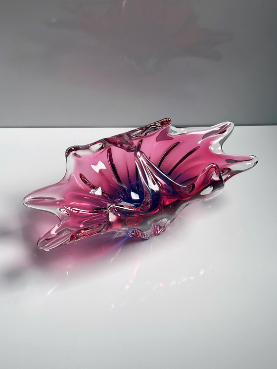 Image 1 of Ciotola vintage in vimini Boemia in vetro viola mirtillo Josef Hospodka - Chřibská Sklo Skrdlovice Sommerso overlay Boemia