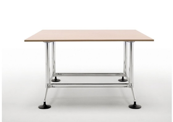 Tavolo Akaba Modello Carma, Design Jorge Pensi – Tavoli da pranzo, Chrome, Aluminium (photo 12 of 14)
