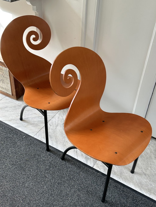 Maroeska Metz violin chairs