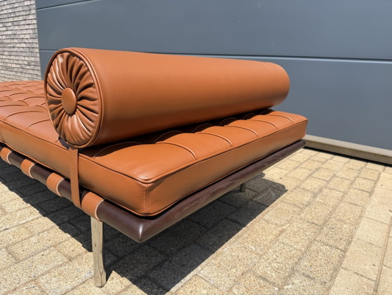 Image 1 of Knoll Barcelona Daybed Cognac Venezia Leder in Nieuwstaat!!
