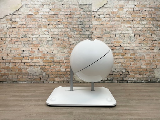 Artifort Globus