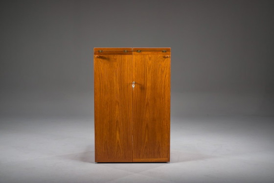 Vintage Teak Bar Cabinet by Reno Wahl Iversen for Dyrlund, Denmark, 1960s – Bar carts, Wood (photo 2 of 24)