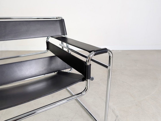 Image 1 of 2x Silla Wassily Original Knoll International, Breuer, negra