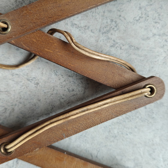 Image 1 of Applique murale vintage en bois en forme de ciseaux – années 1960/70