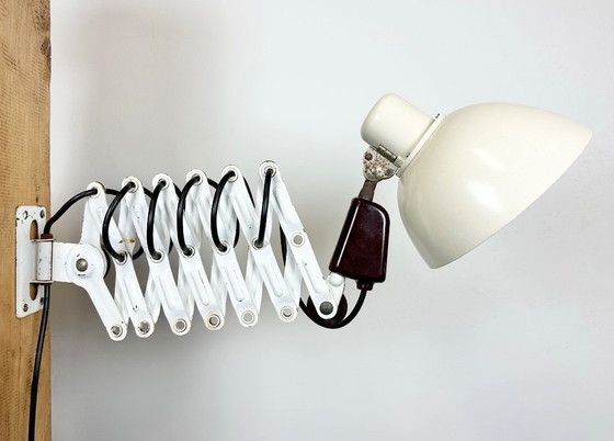 Image 1 of Lampada a forbice industriale della Germania dell'Est di VEB Zweckleuchtenbau Dresden, anni '50