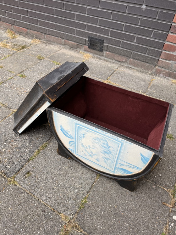 Image 1 of Antique wooden box with image