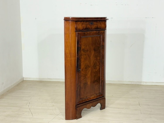 Image 1 of Biedermeier Eckschrank / Vertiko – um 1880