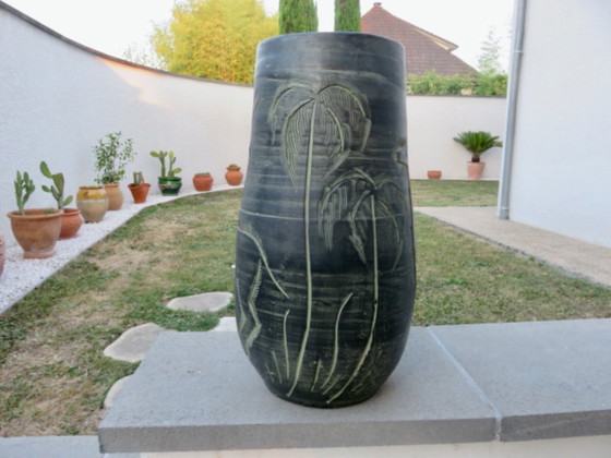 Image 1 of Important ceramic vase by Francisco Figueras, Catalonia, Spain