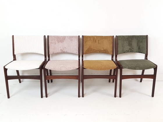 Image 1 of 8 sedie da tavolo da pranzo modello 89 di Erik Buch, in teak, appena rivestite