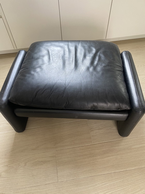 Image 1 of Set di divani in pelle nera composto da 3 pezzi Cassina Maralungo composto da 2 posti, 1 posto e poggiapiedi