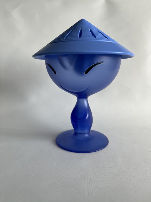 Alessi Mandarin Citrus juicer, Stefano Giovannoni 2001