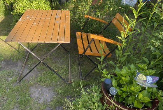 Image 1 of 4x Vintage Folding Chair + Table GDR Seating Set Germany Rare