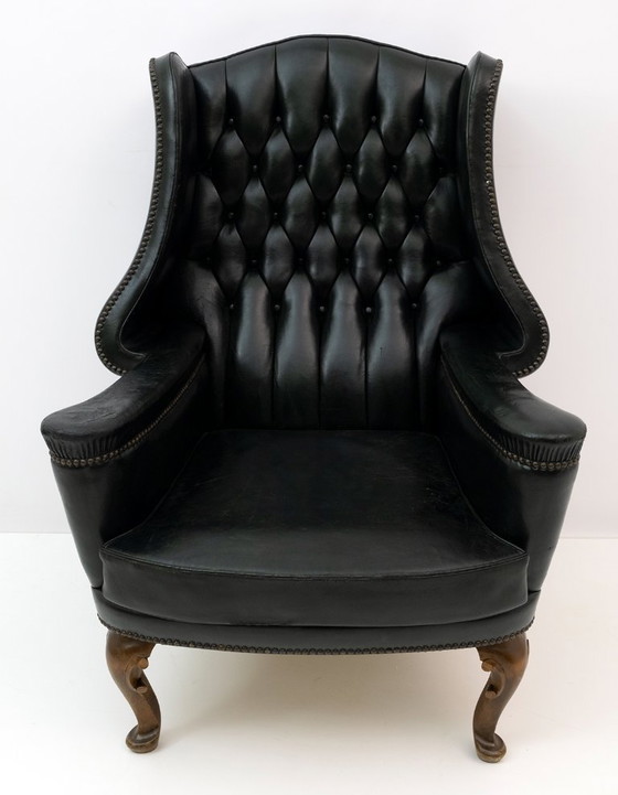 Image 1 of Georgische stijl Zeldzame originele Chesterfield leren fauteuil, jaren 1950