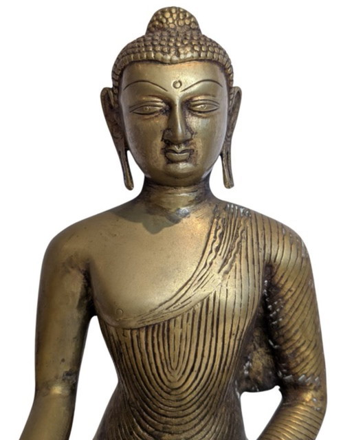 Bronze Shakyamuni Buddha with Elephant Base