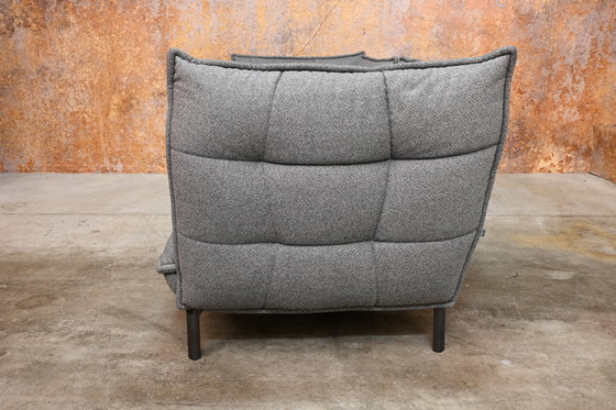 Image 1 of Divano design Husk in tessuto grigio B&B Italia