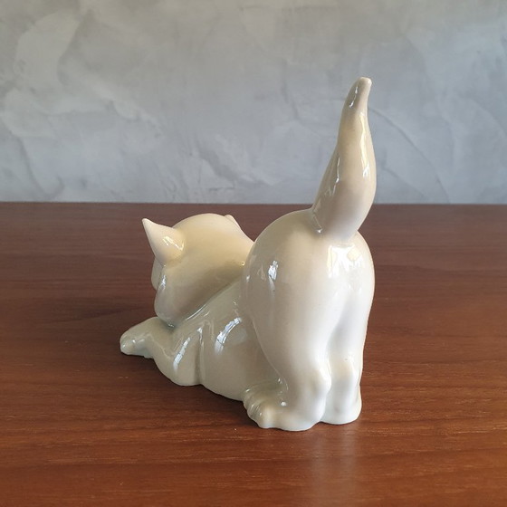 Image 1 of Vintage Miquel Requena Porcelain Cat from the 1980s