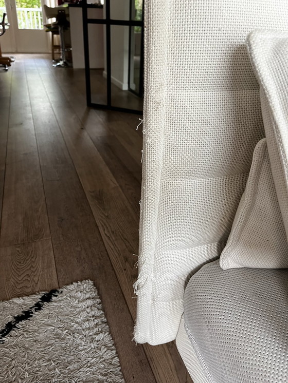 Image 1 of Vitra alkoofbank met lage rugleuning voor 3 personen