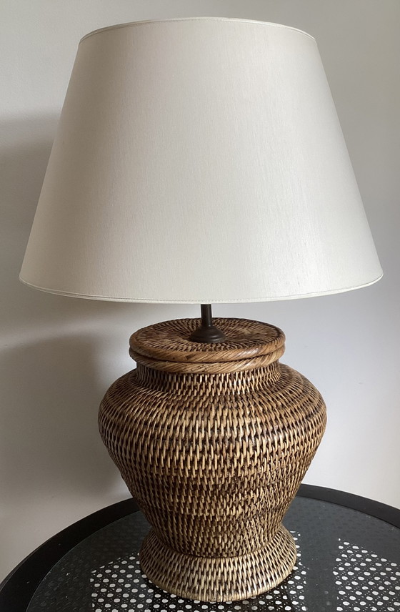 Lampada da tavolo birmana in rattan Flamant con paralume in lino – Lampade da tavolo, Wicker, Rubber (photo 5 of 6)