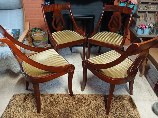 Set di quattro sedie da pranzo classiche a forma di gondola – eetkamerstoelen, Velvet, Wood (photo 2 of 15)