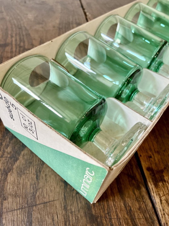 Image 1 of 6 copas Luminarc con tallo, modelo sueco n.º 5, copa verde